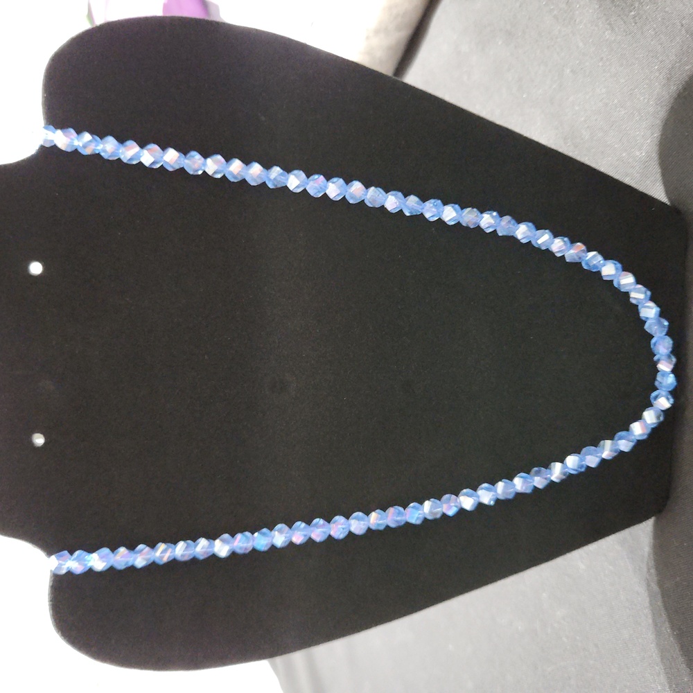 Elegant Blue Beaded Necklace